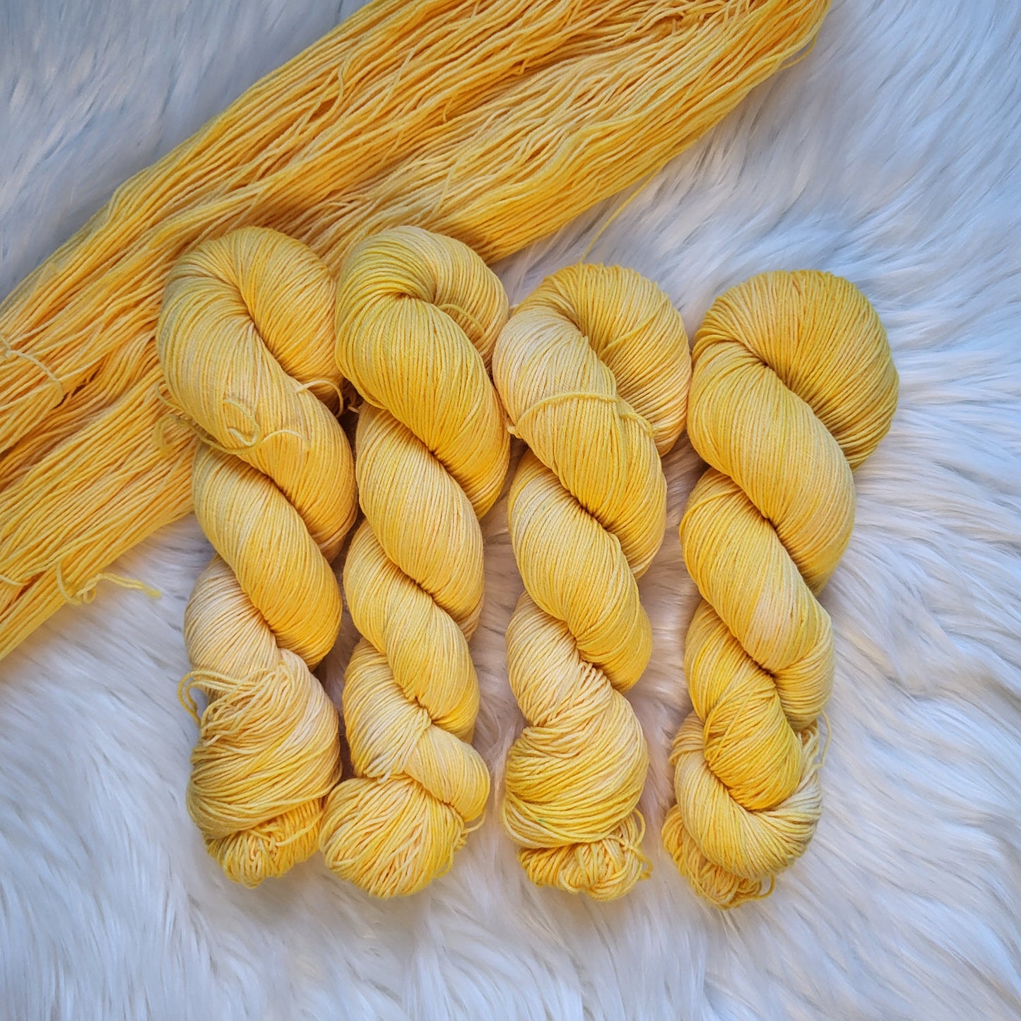 March Daffodils | Fingering Weight Yarn | Birth Flower Collection