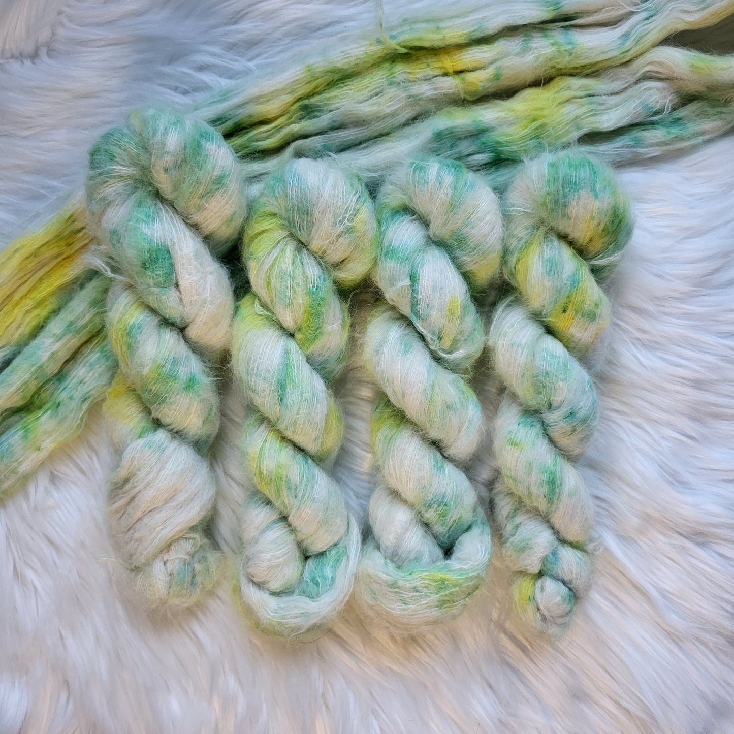 April Daisies | Lace Weight Yarn | Birth Flower Collection