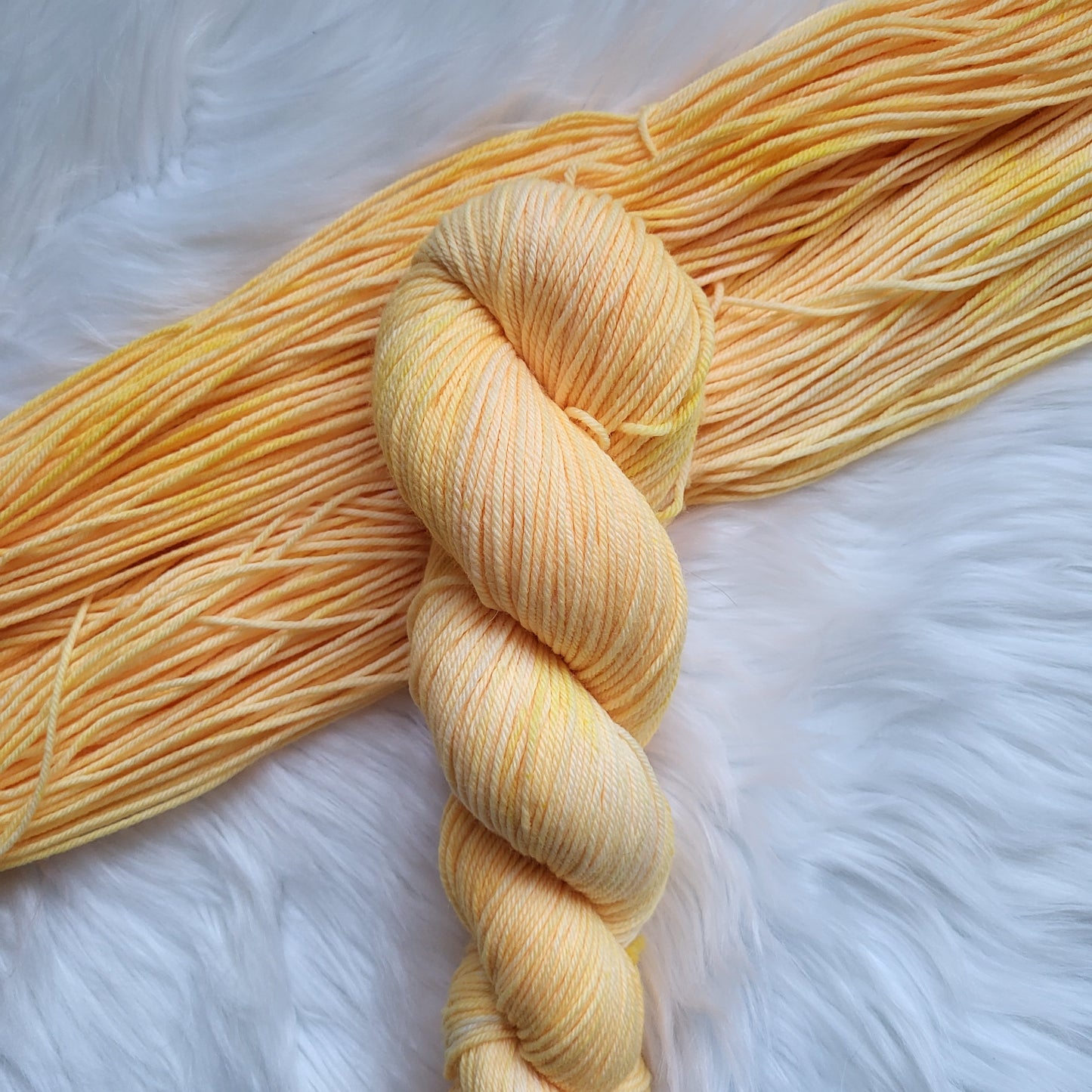 March Daffodils | DK Weight Yarn | Birth Flower Collection