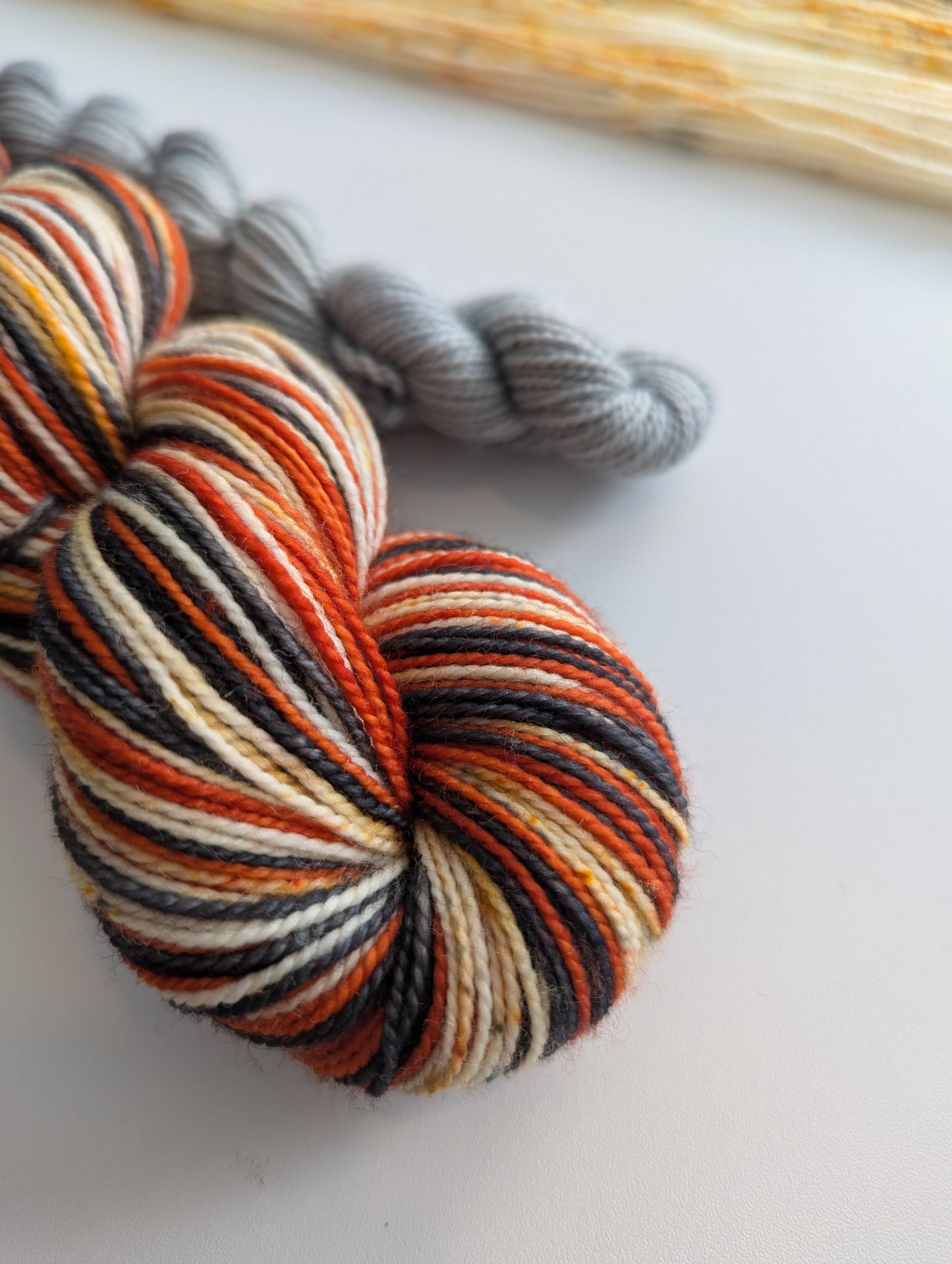 Vintage Halloween | Sock Weight Yarn | Yarns by Pear Maiden