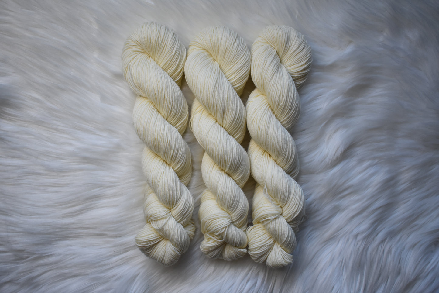White Rabbit | Sock Weight Yarn | Undyed