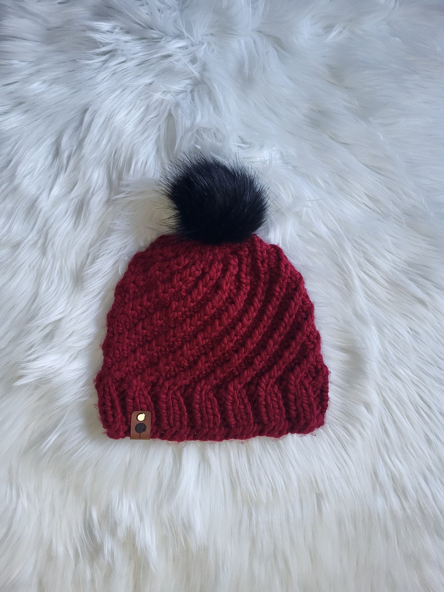 Handmade Knit Wool Swirlpool Beanie | Red