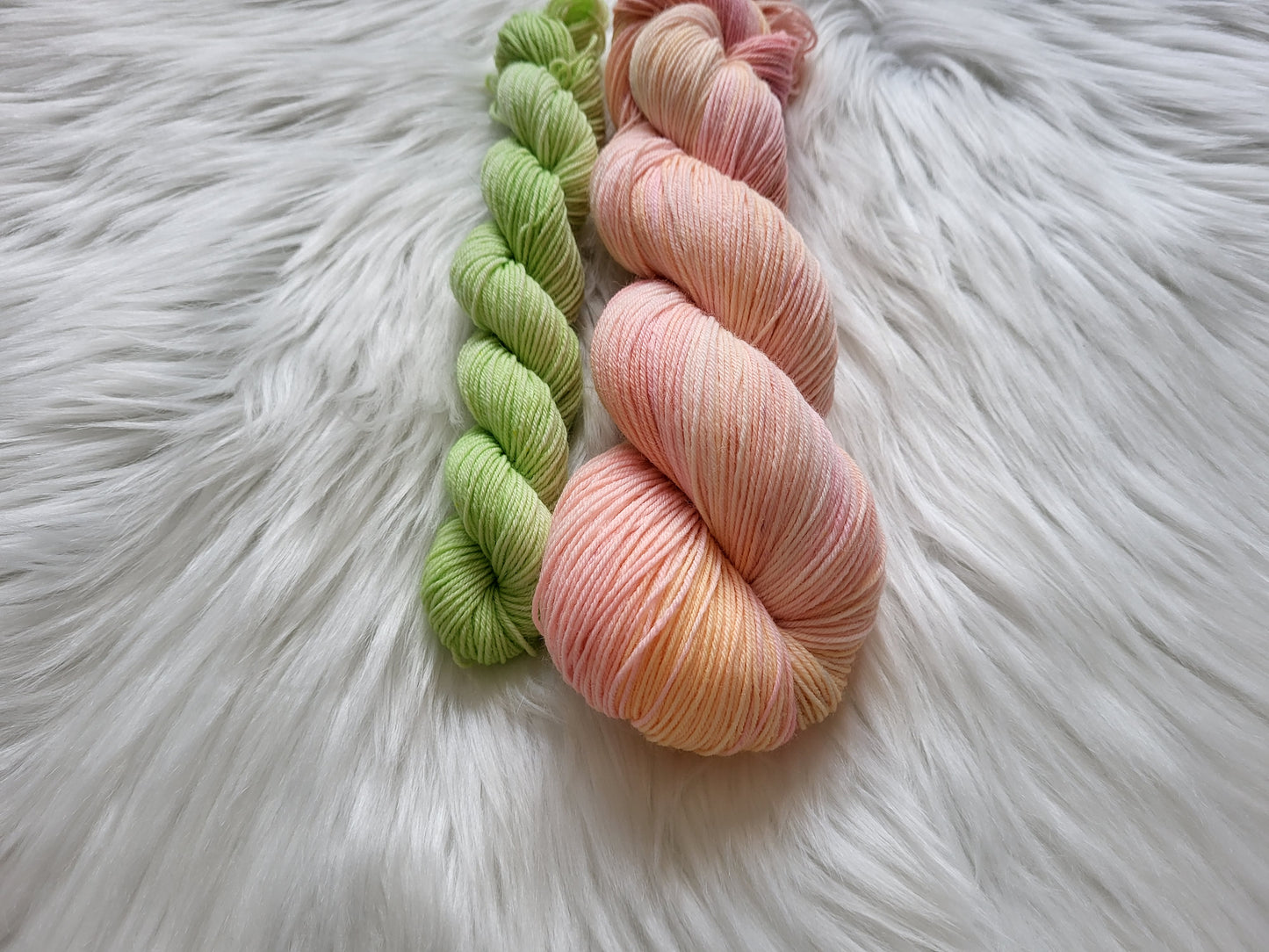 Tender Tulips | Sock Set Yarn