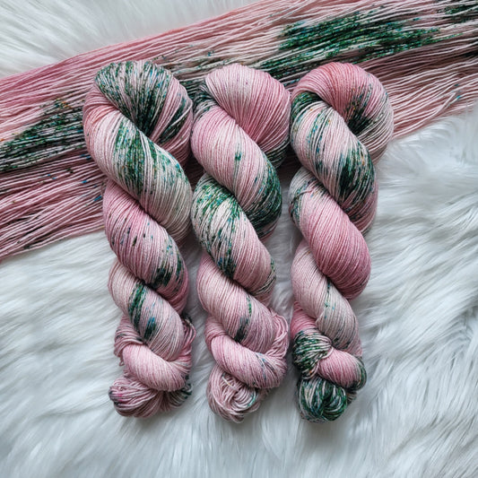 Wholesale Yarn | Sock Weight | Chronicles of Cheryl