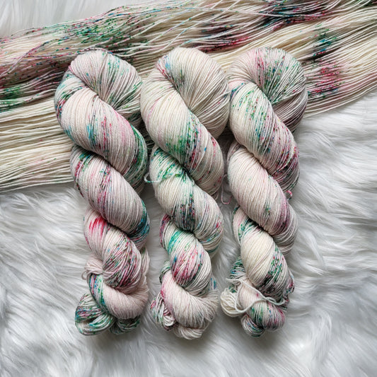 December Holly | Fingering Weight Yarn | Birth Flower Collection