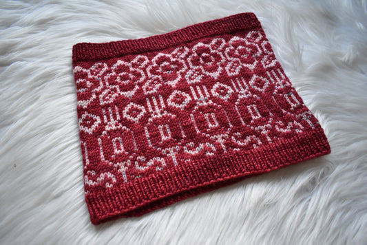 Lunar New Year Cowl Knitting Kit | Yarn Only