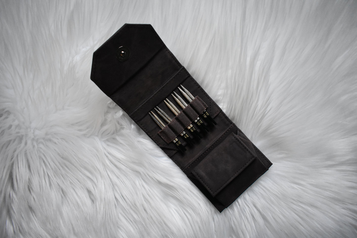 Lykke Knitting Needles | 3.5" Interchangeable Needles Starter Set | Driftwood in Denim Case