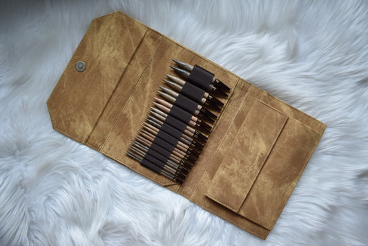 Lykke Knitting Needles | 5" Interchangeable Needles Set | UMBER In Denim Case