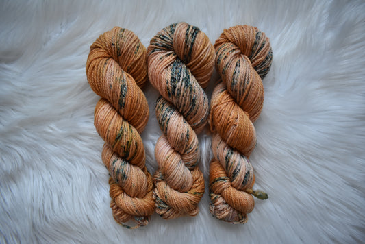 Oolong Tea Leaves | Aran Weight Yarn | Steeped in Color Collection