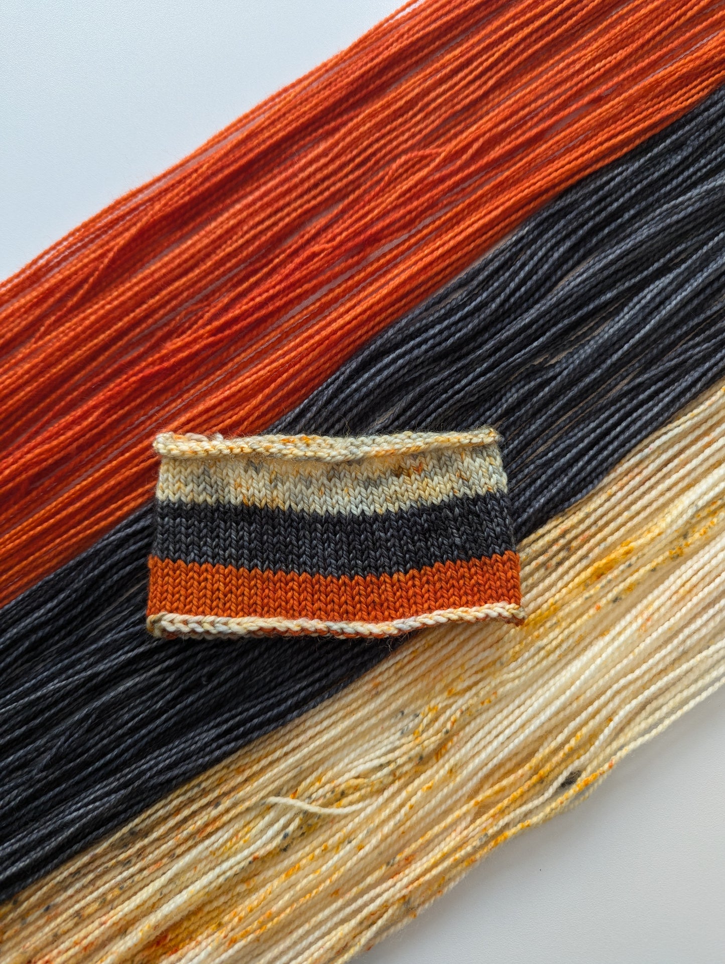 Vintage Halloween | Sock Weight Yarn | Yarns by Pear Maiden