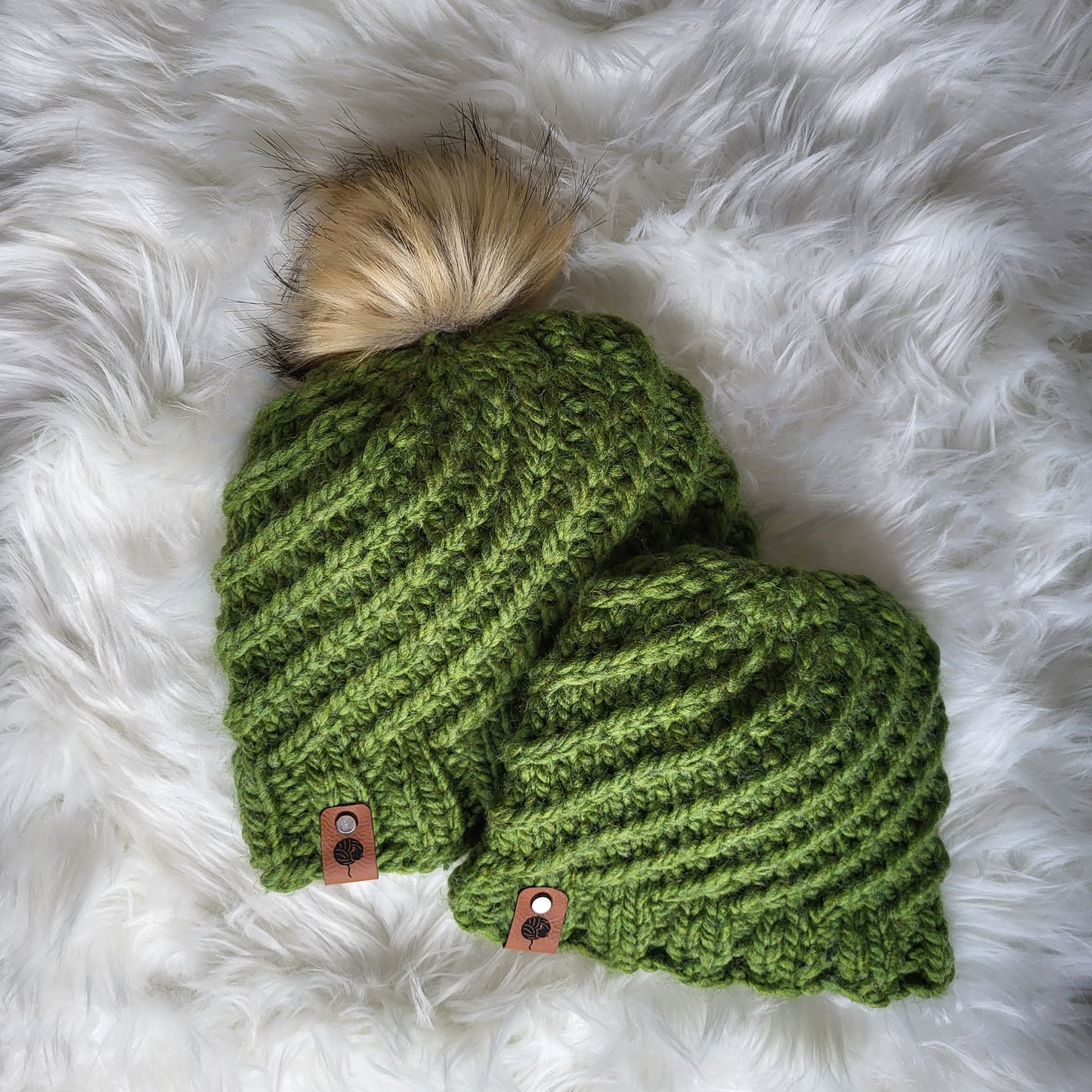 Handmade Knit Wool Beanie | Swirlpool Beanie | Green Set